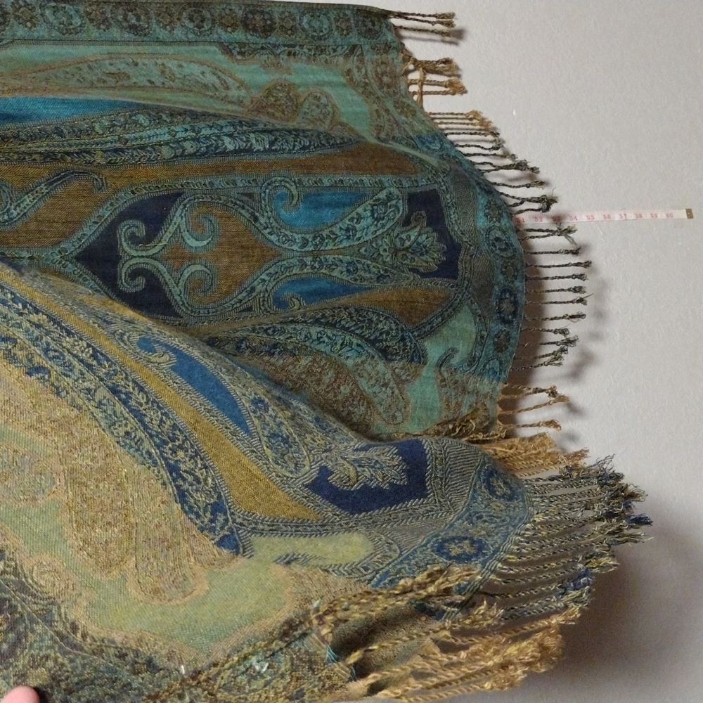 SCARF - Picture 7 of 8